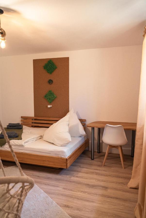 Ferienwohnung Naturini Freiburg im Breisgau Buitenkant foto